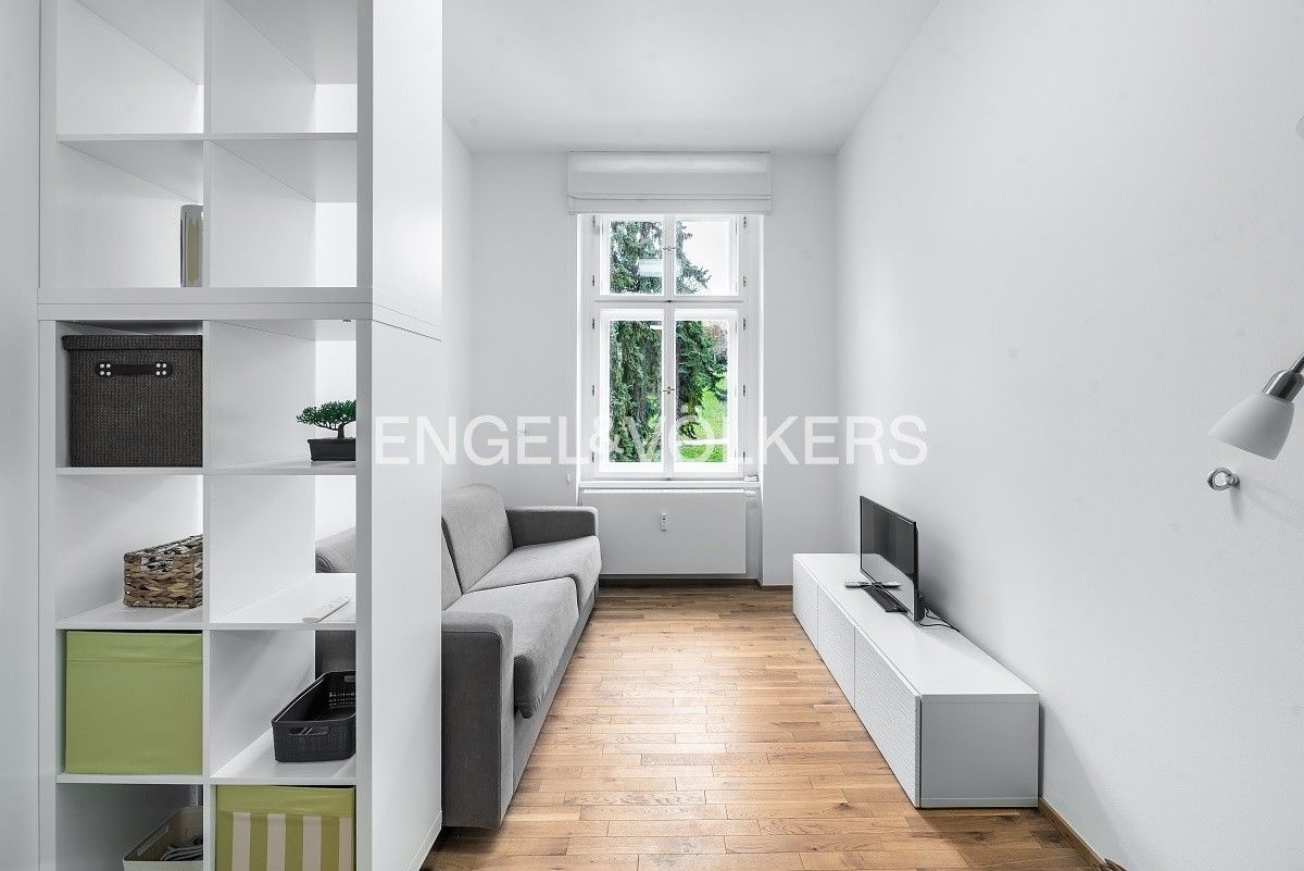 1+kk, Lumírova 327, Praha Nusle, 28 m² - 1