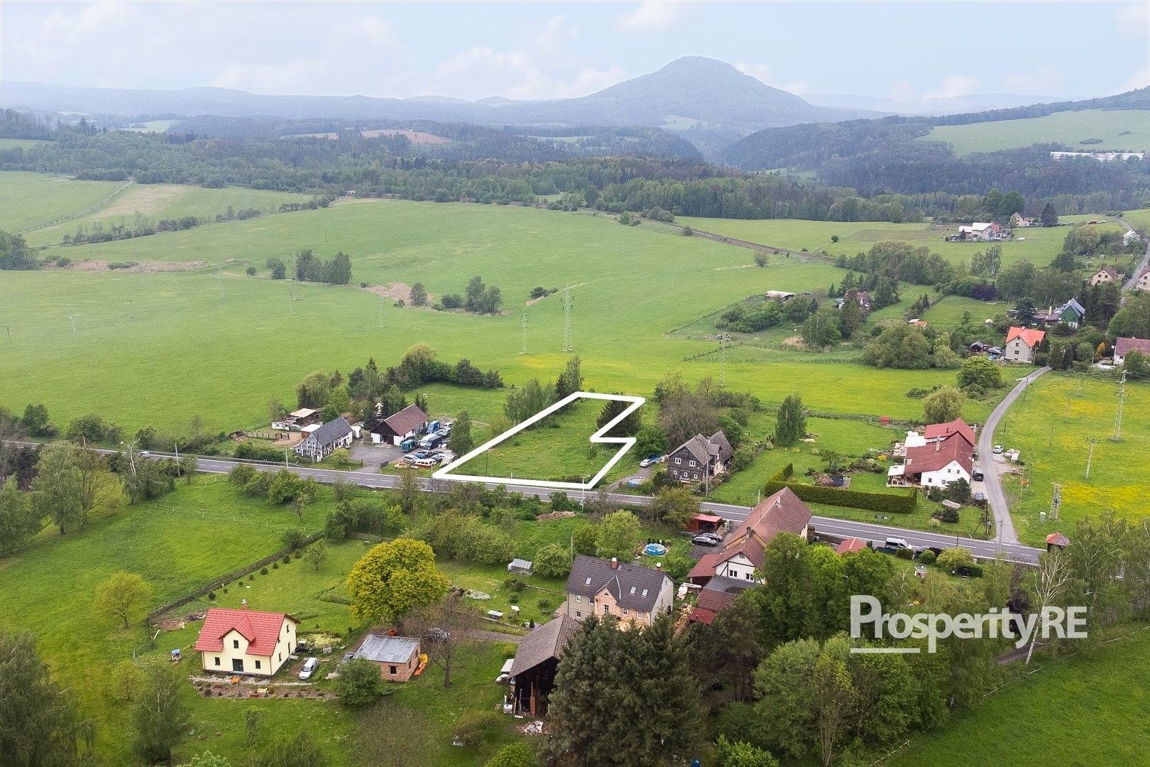 Pozemky pro bydlení, Česká Kamenice, 2 513 m²