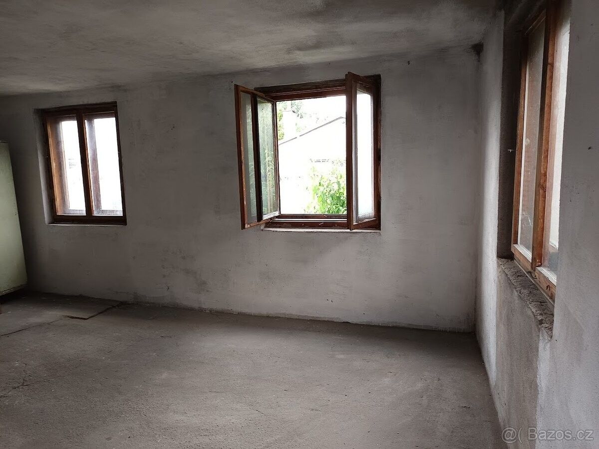 Prodej chata - Lázně Bohdaneč, 533 41