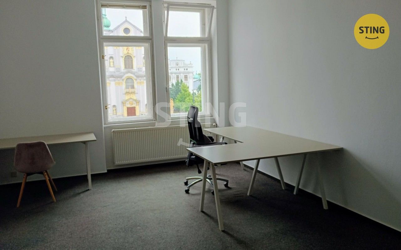 Kanceláře, Dolní náměstí, Opava, 54 m² - 1