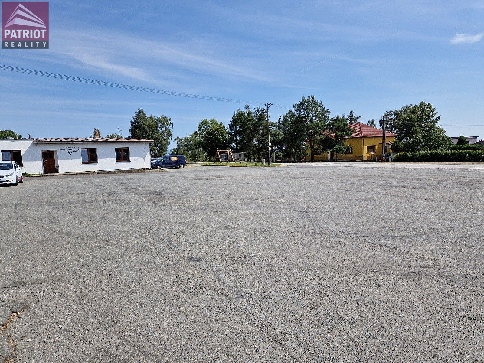 Prodej komerční pozemek - Dolní Újezd, 2 m²