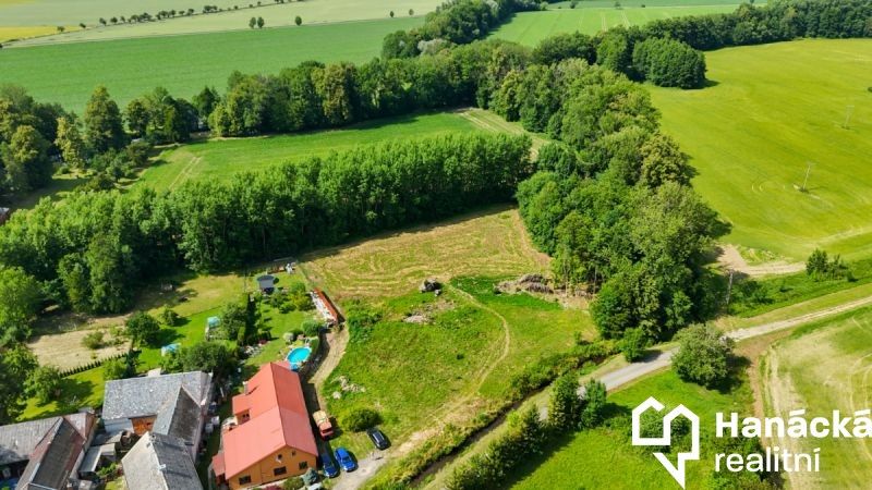 Prodej pozemek pro bydlení - Újezd