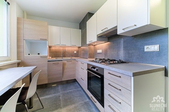 Byty, Uherské Hradiště, 686 06