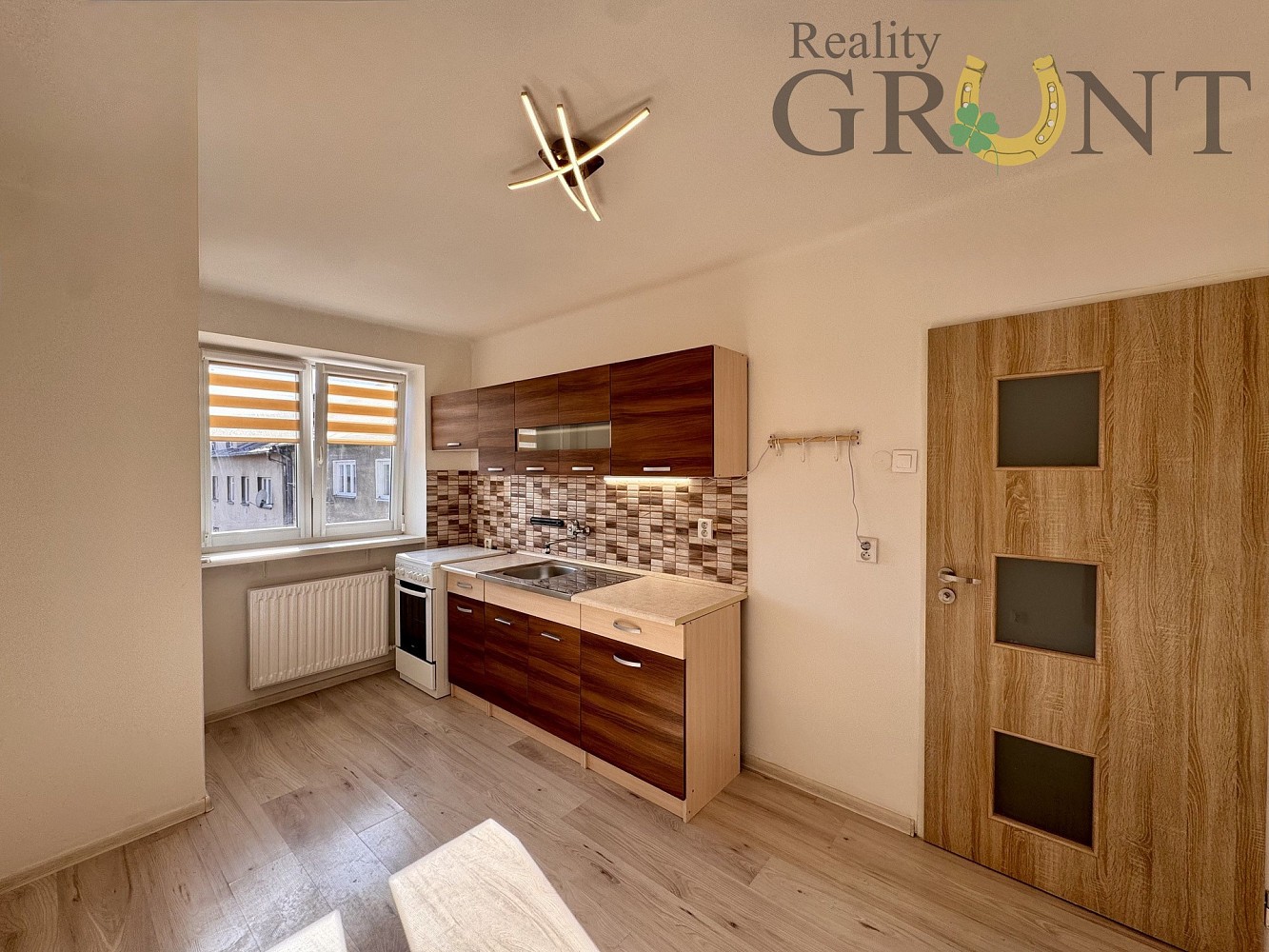 Pronájem byt 2+1 - Rudé armády, Karviná - Mizerov, 65 m² - 2