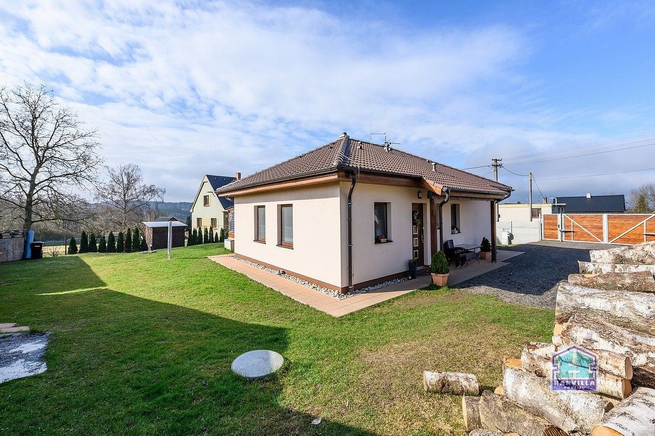 Rodinné domy, Skořice, okres Rokycany, 80 m² - 2