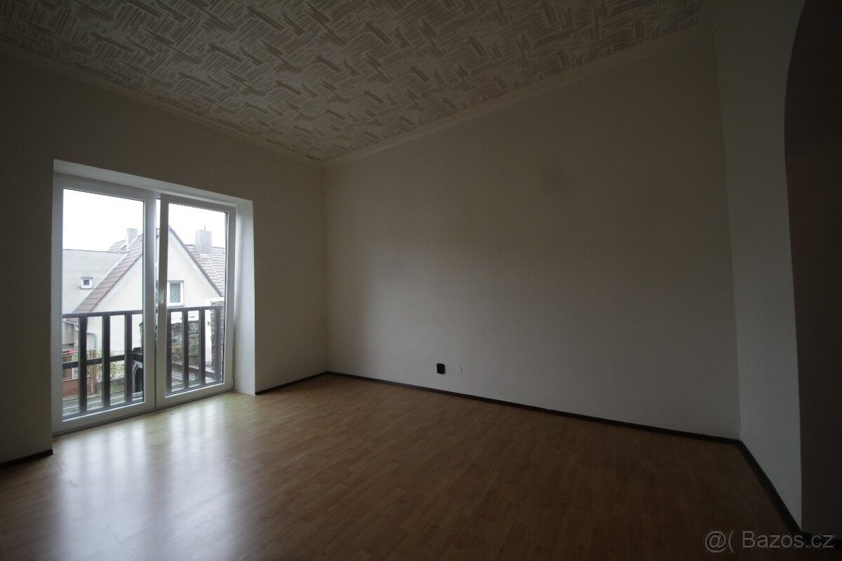 Pronájem byt 1+kk - Praha, 198 00, 30 m²