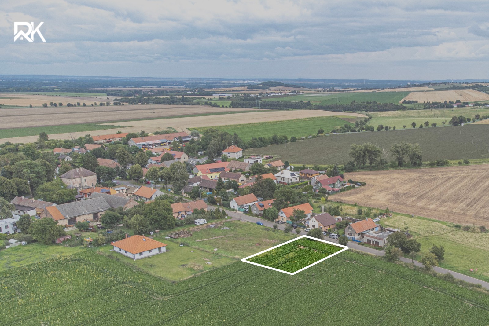 Pozemek pro bydlení · 1 000 m² · Břežany I - 4