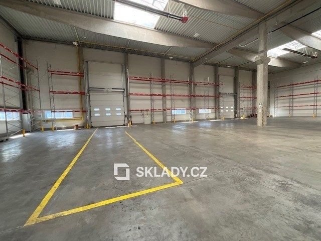 Sklad · 4 850 m² · Hostomice - 3