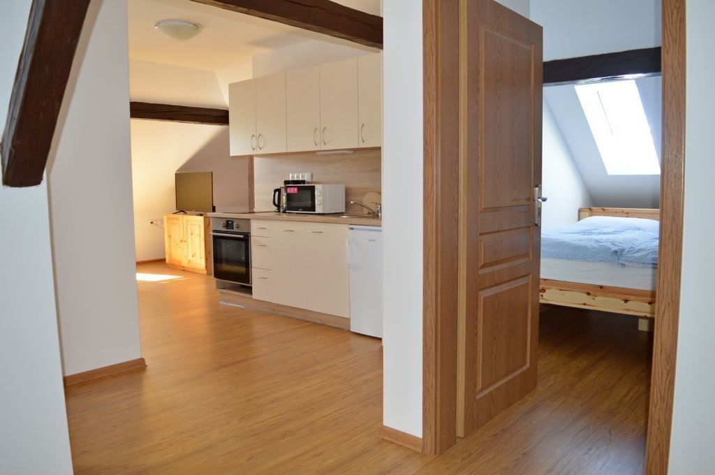 Pronájem byt 2+kk - Hůrka 25, 56 m²