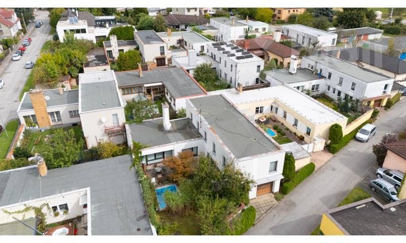 Rodinné domy, Zvonková, České Budějovice, 287 m²