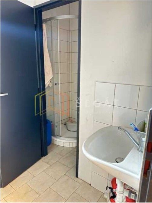 Pronájem sklad - Vizovice, 763 12