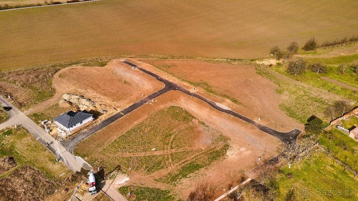 Pozemky pro bydlení, Vyškov, 682 01