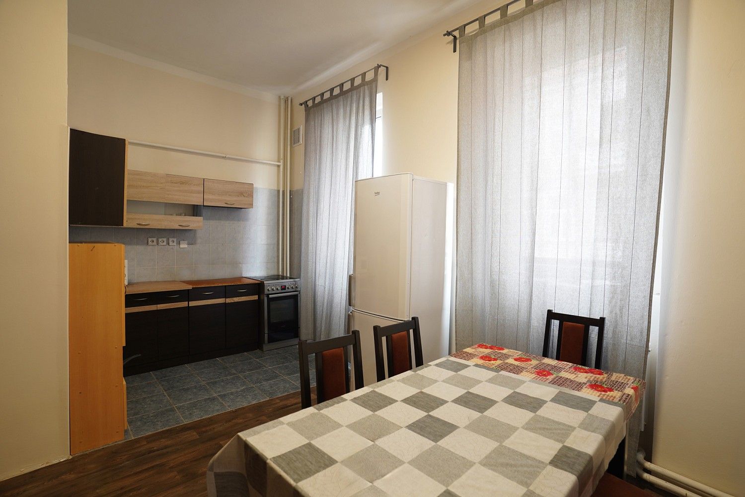 Ubytovací zařízení · 560 m² · Teplice, Ústecký kraj - 4