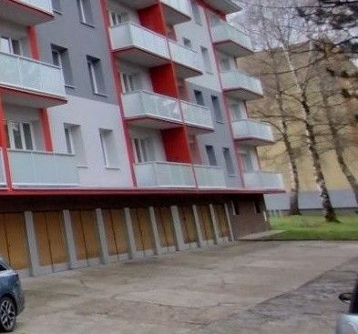 Pronájem garáž - Frenštát pod Radhoštěm, 744 01