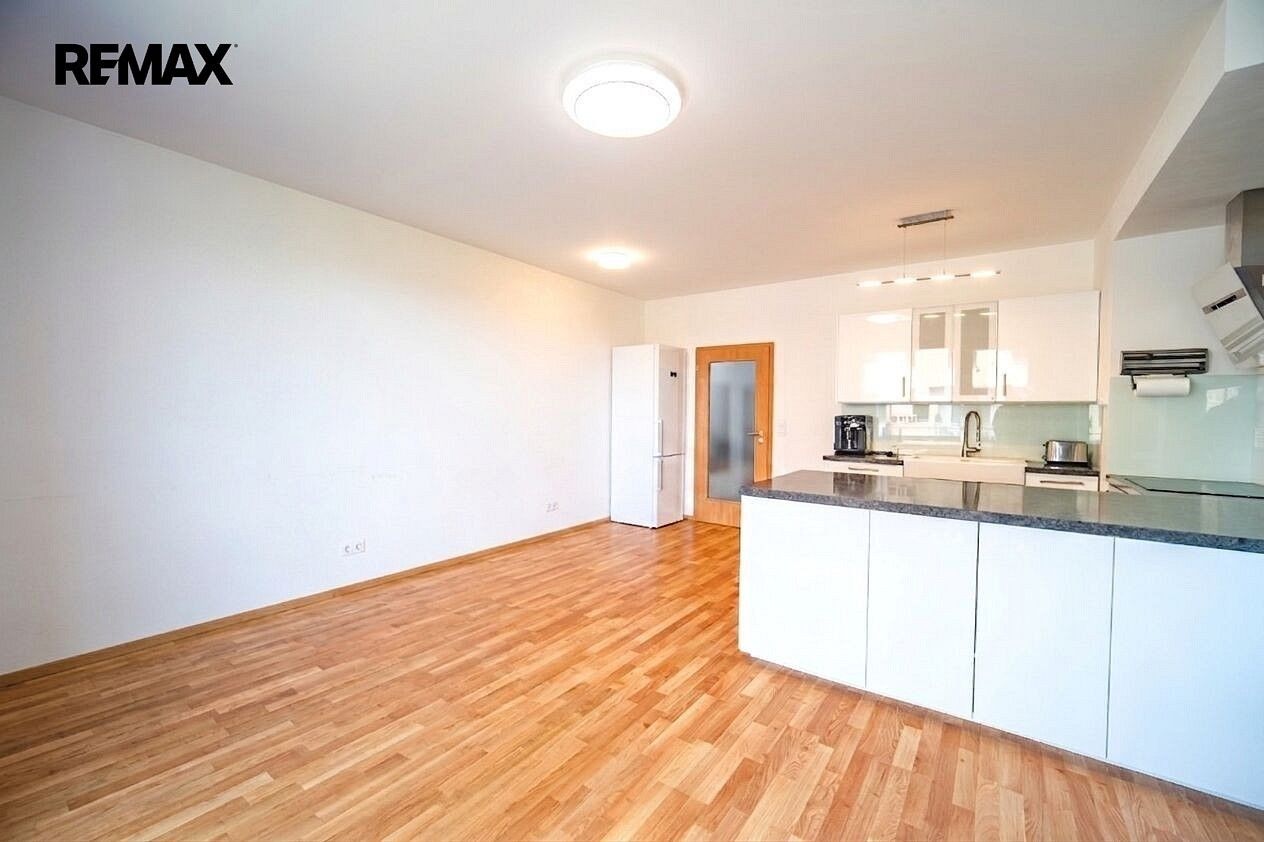4+kk, Praha - Strašnice, okres Praha 3, Hlavní město Praha, 93 m² - 1