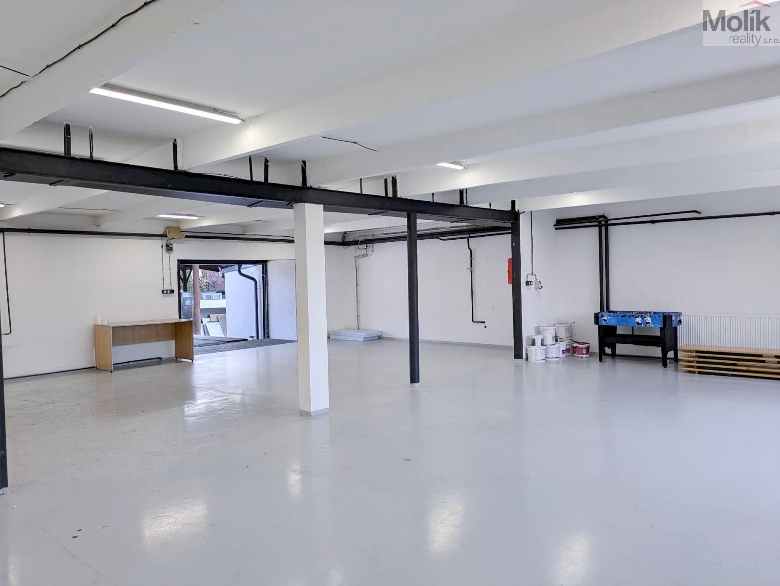 Sklad · 198 m² · Mírová, Ledvice - 3