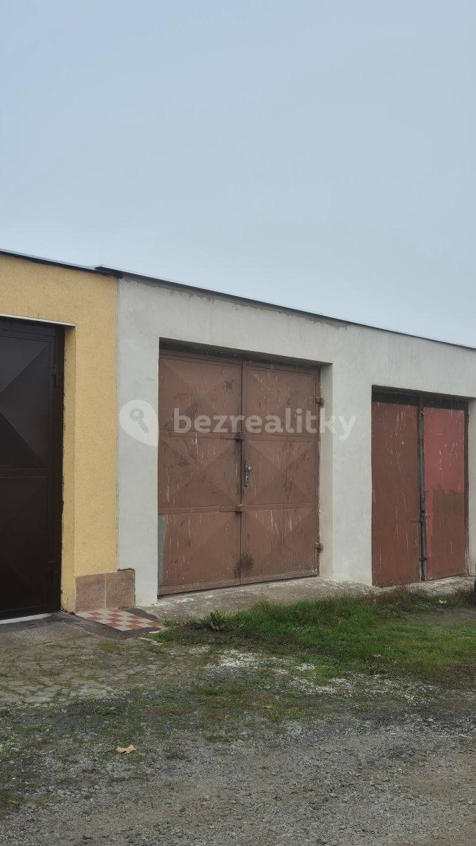 Garáže, Ústí nad Labem - Klíše, Ústecký kraj, 21 m²