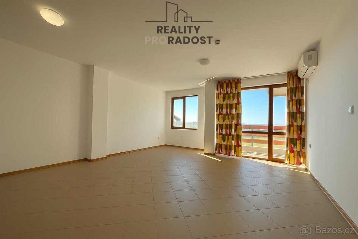 Prodej byt - 987 66, Zahraničí - 5