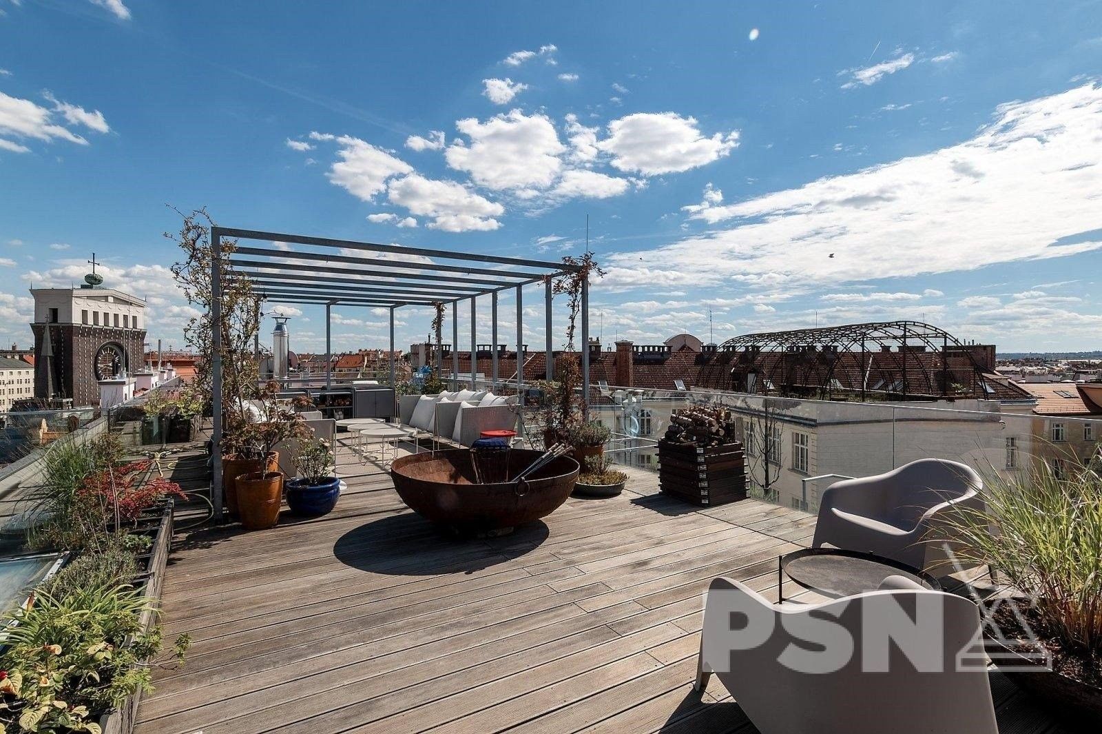 4+kk, Laubova 1709, Praha, 260 m²