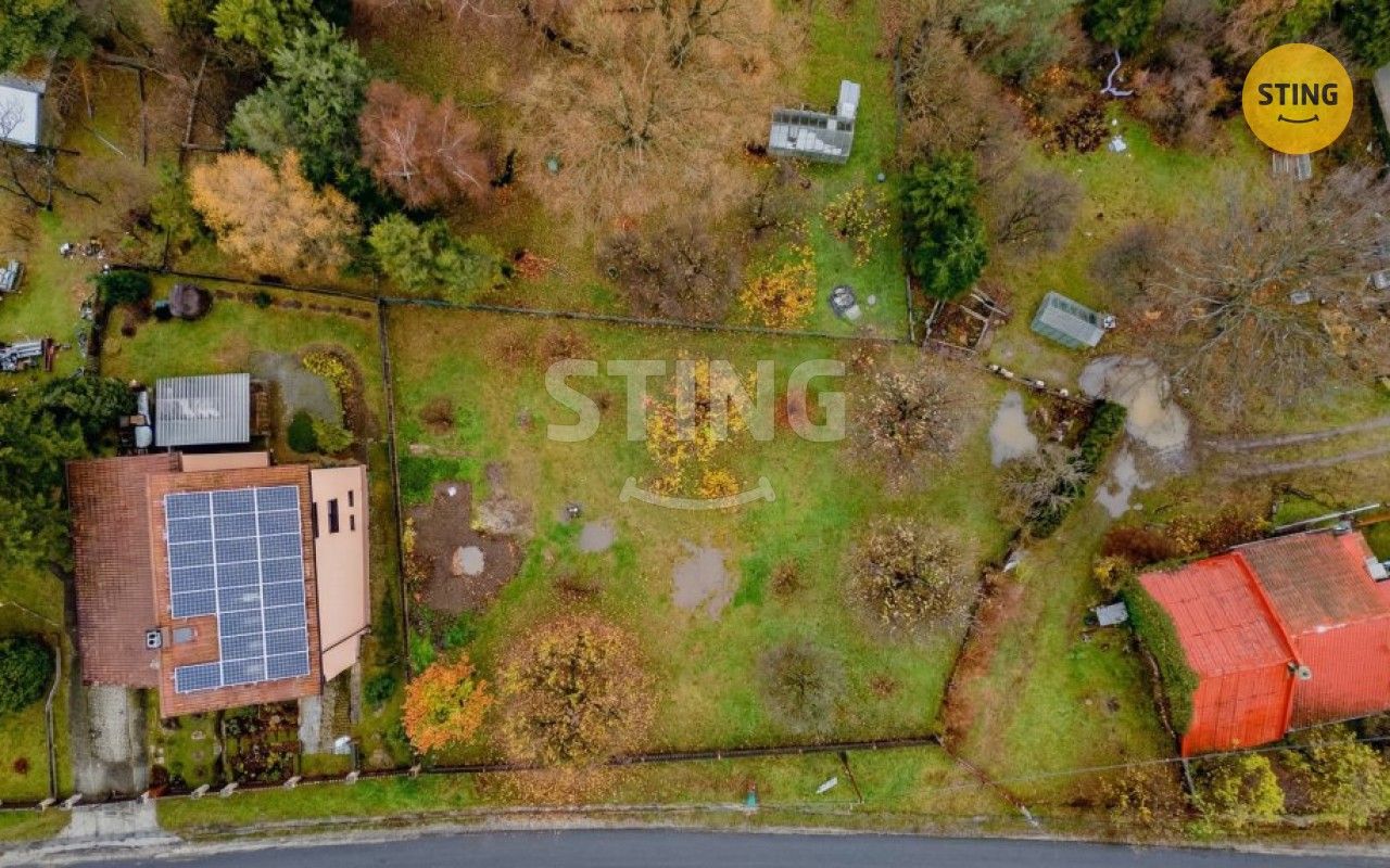 Zahrady, Mladecko, 692 m²