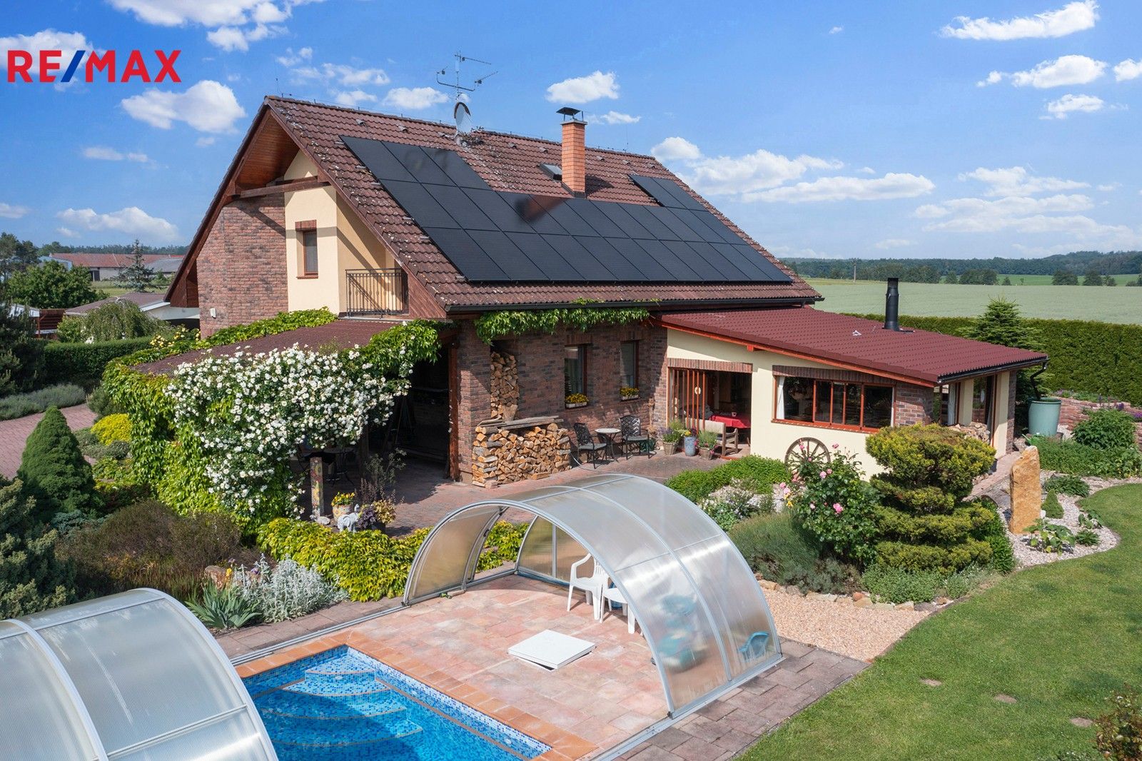 Prodej rodinný dům - Býšť, 283 m²