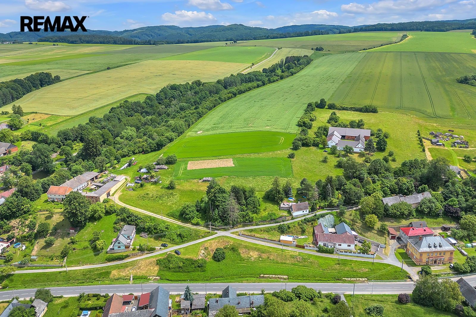 Prodej pozemek pro bydlení - Třebařov, 2 001 m² - 5