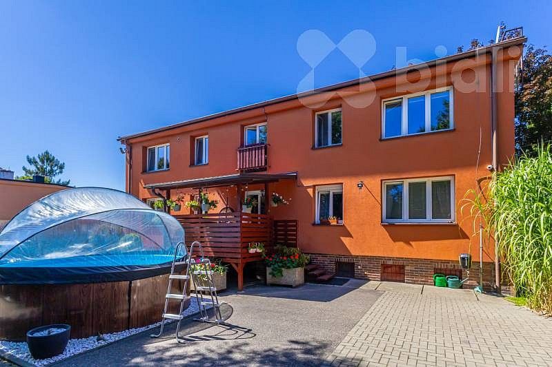 Činžovní dům, 272 m²