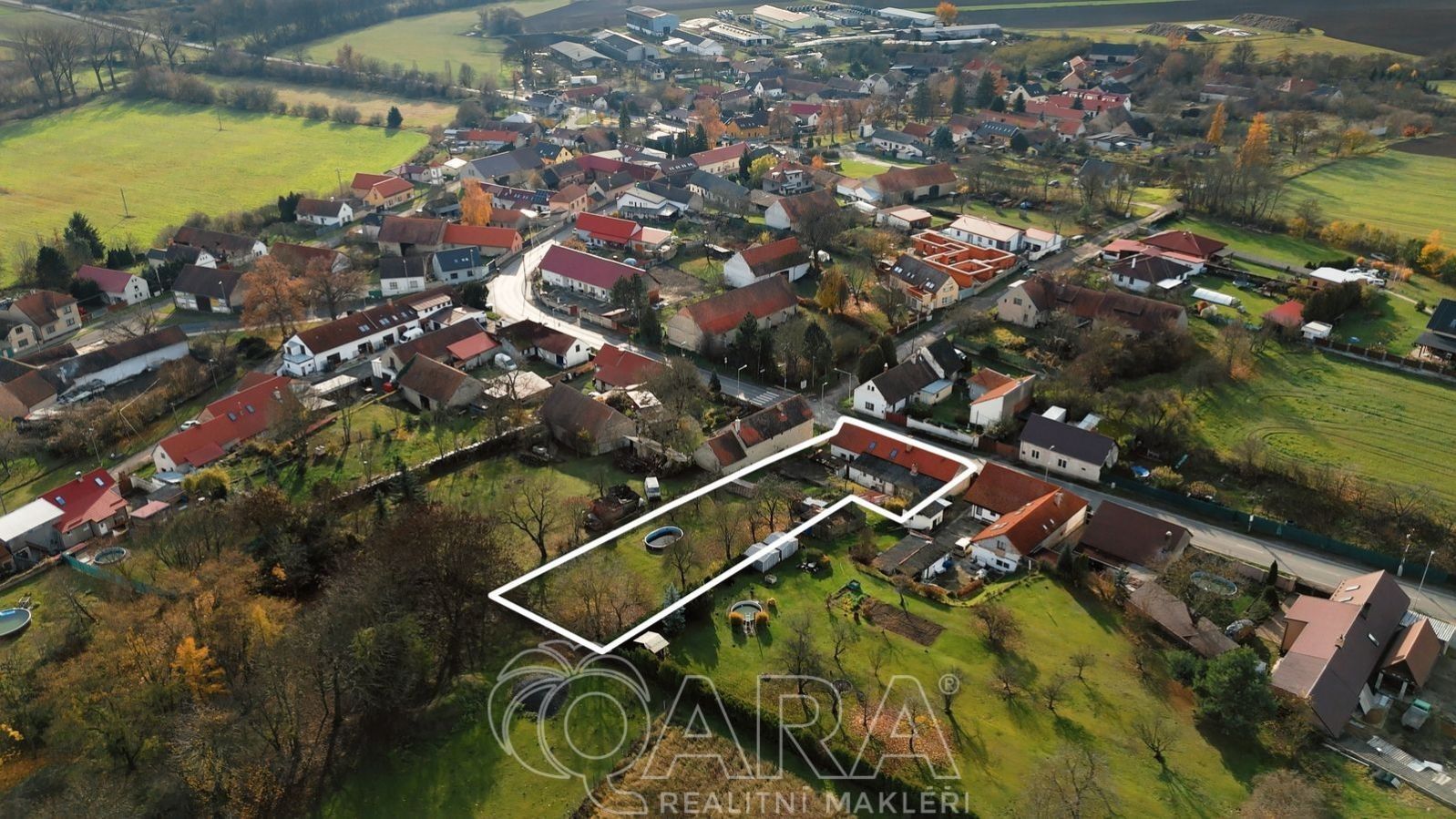 Rodinné domy, Milovice Benátecká Vrutice, 300 m² - 2