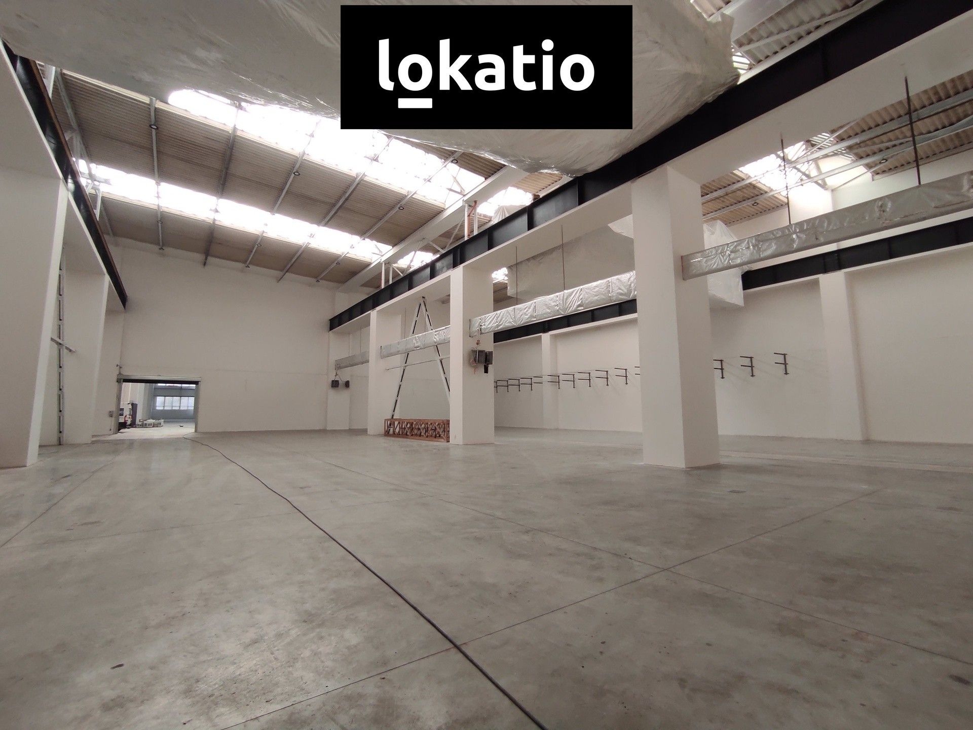 Sklady, Na Pomezí, Plzeň, 2 465 m²