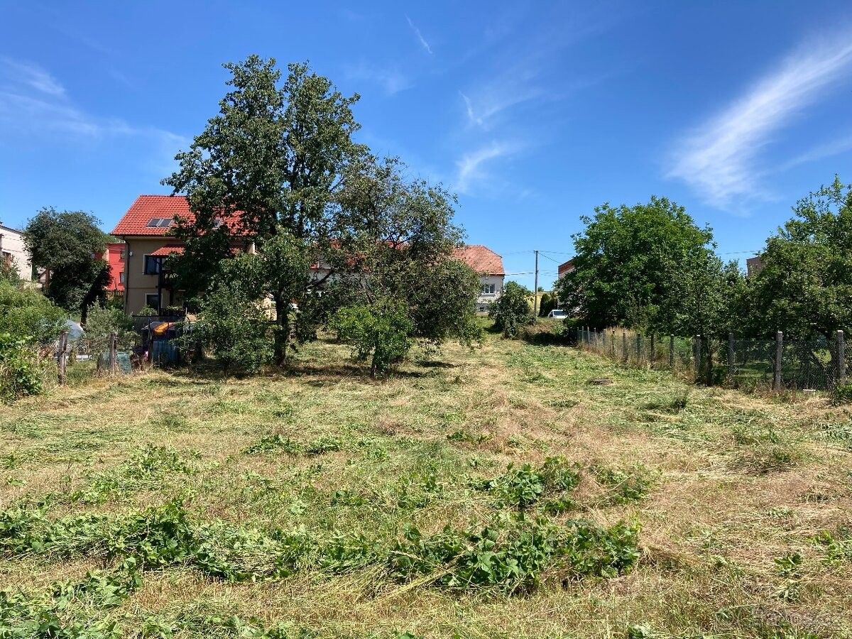 Zahrady, Jalubí, 687 05