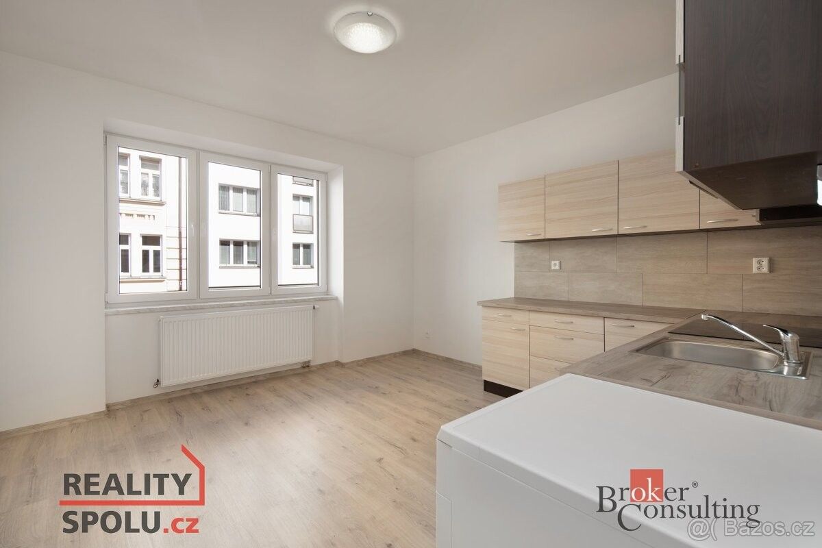 Pronájem byt - Plzeň, 301 00
