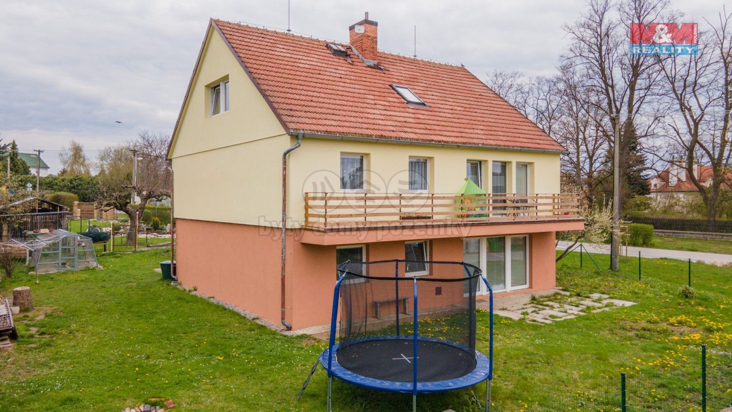 Rodinné domy, Za Kostelem, Bavorov, 342 m²