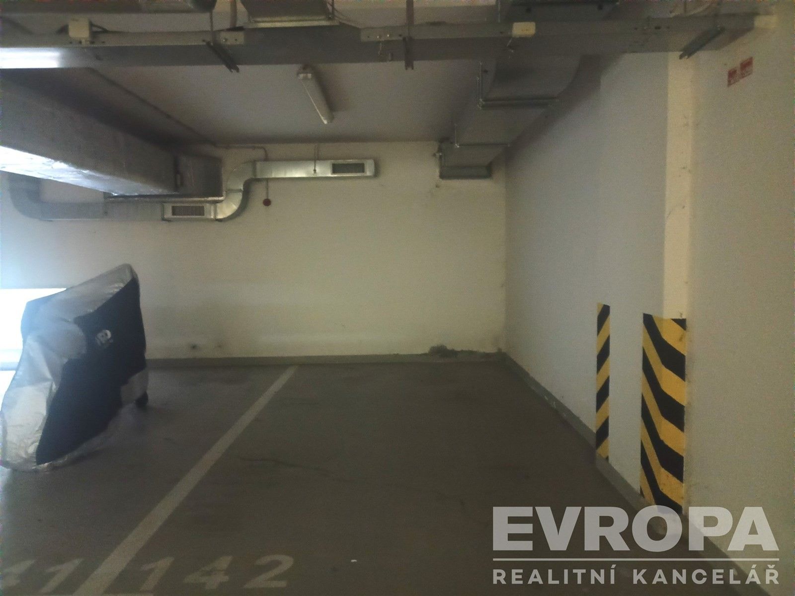 Pronájem ostatní - Heinemannova 2695, Praha, 18 m²