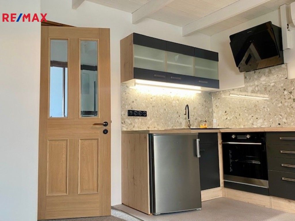 Pronájem byt 2+kk - Masarykovo náměstí, Kojetín, 54 m²