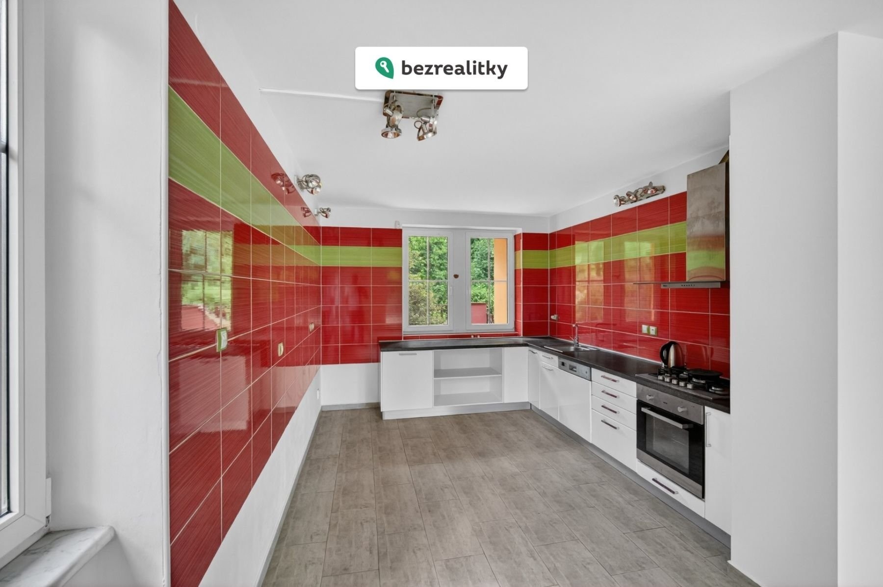 Prodej rodinný dům - Mánesova 597, Dubí, 320 m² - 5