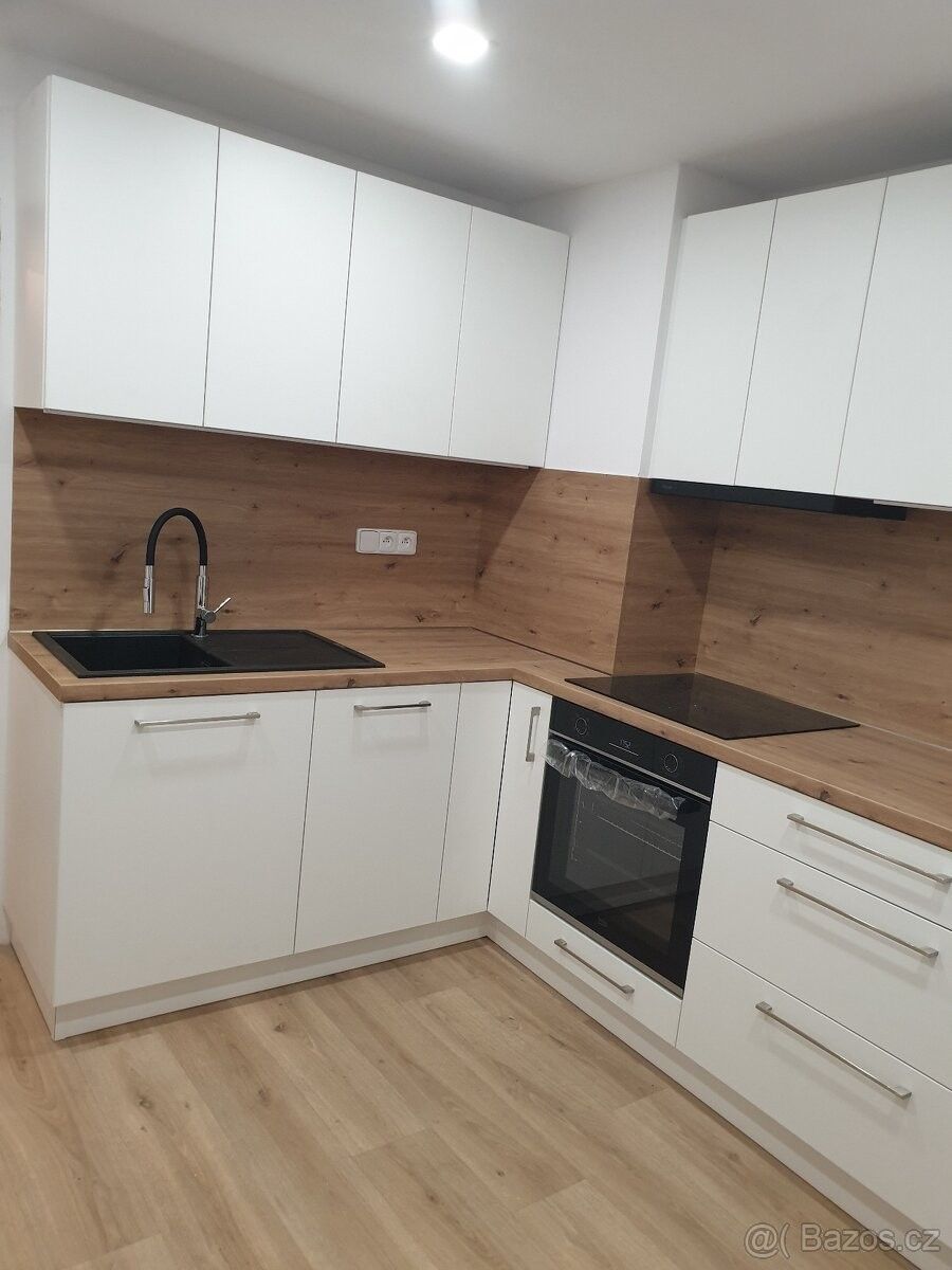 Pronájem byt - Bartošovice na Moravě, 742 54