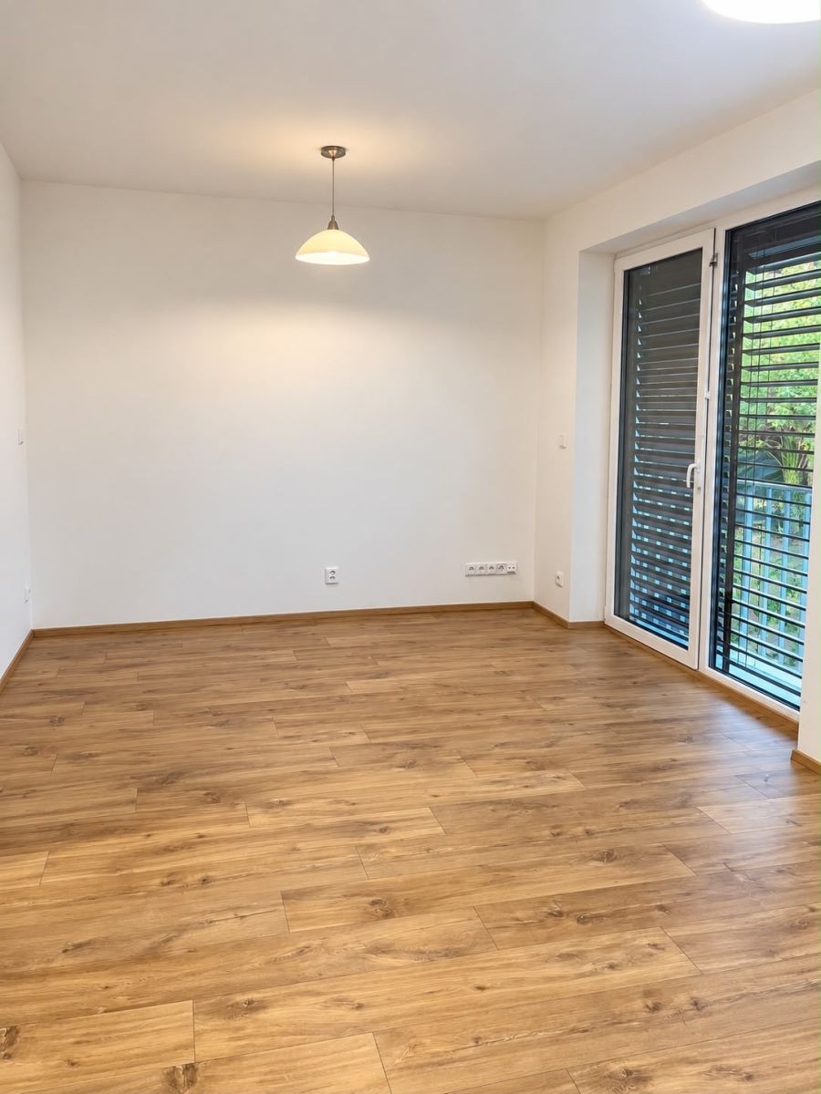 Prodej byt 1+kk - Pod Hradem I, Zlín - Malenovice u Zlína, Zlínský kraj, 32 m² - 5