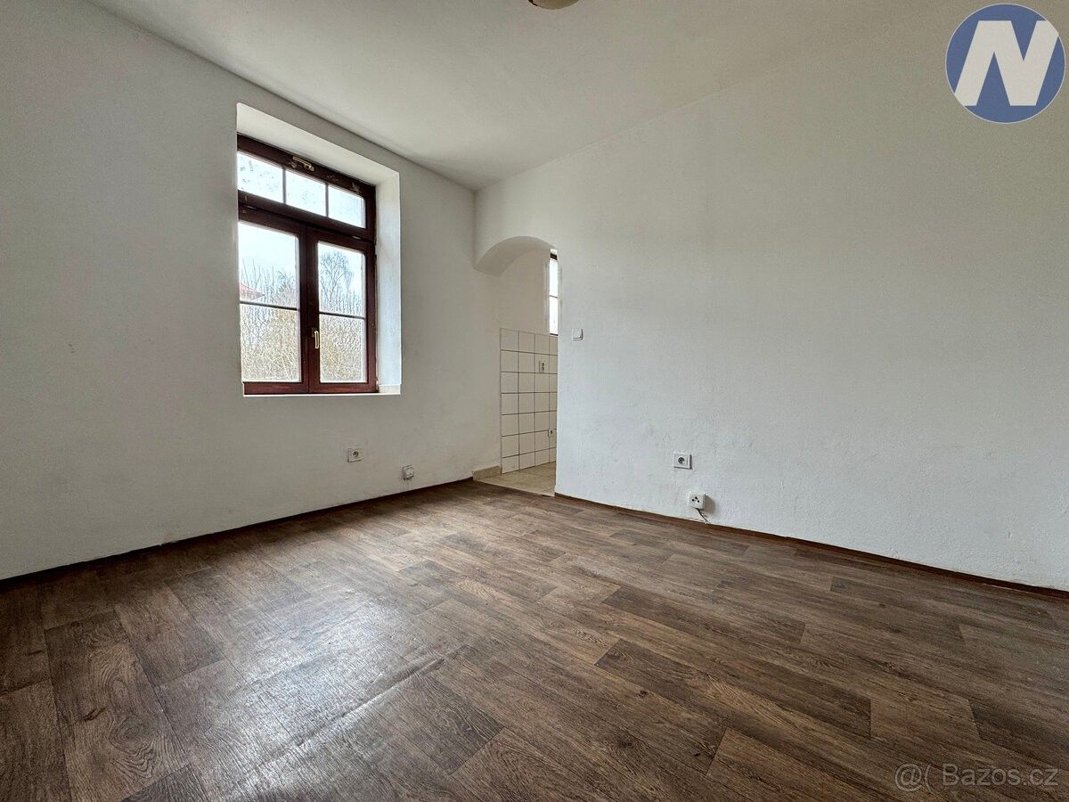 Byty, Volary, 384 51