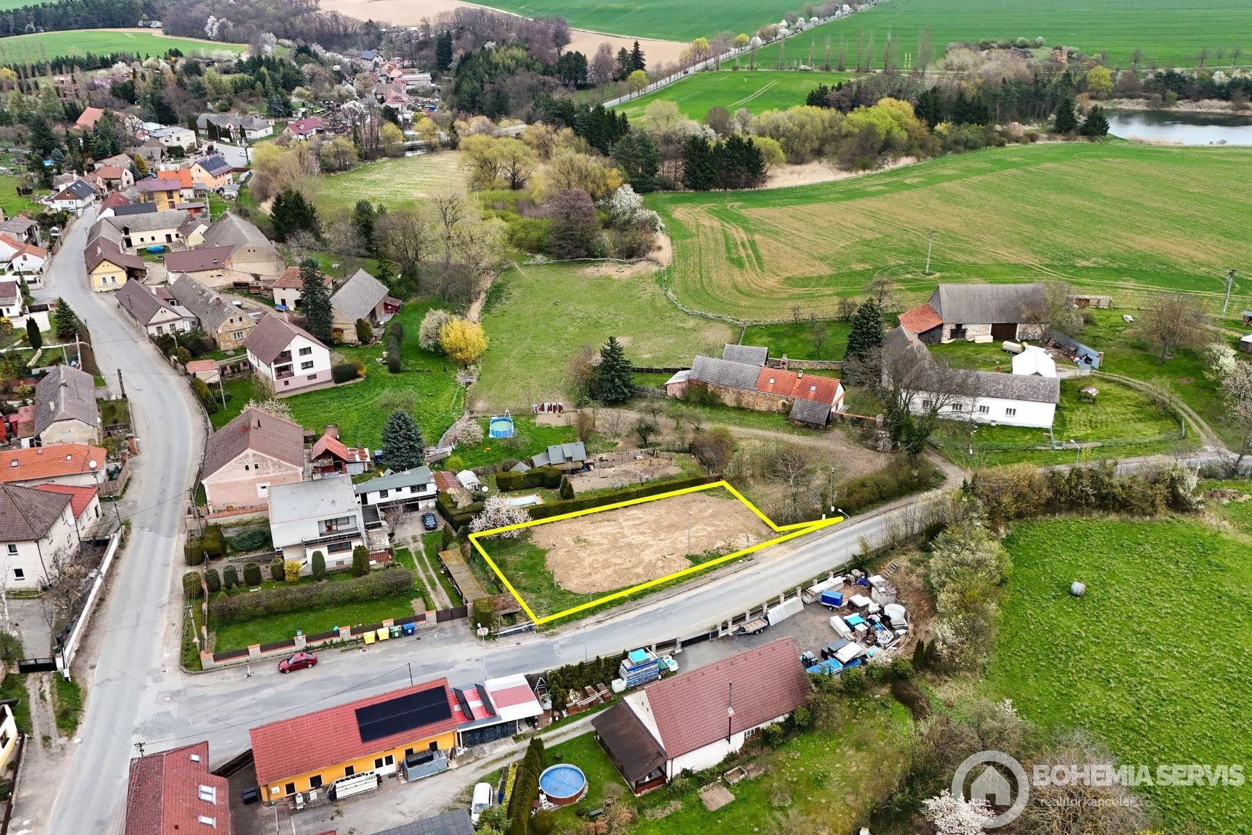 Pozemek pro bydlení, 866 m²