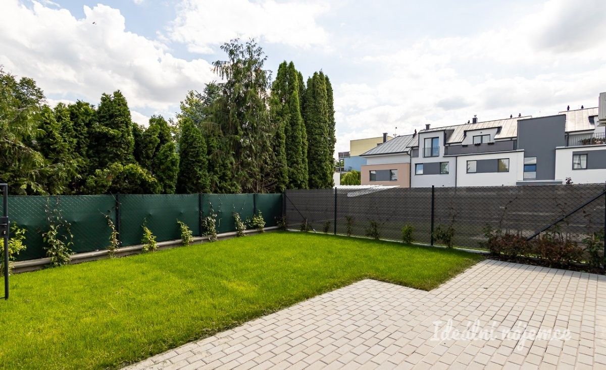 Byt 2+kk · 56 m² · náměstí Míru, Praha - 3