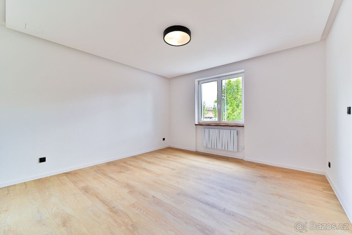 Byty, Sokolov, 356 01