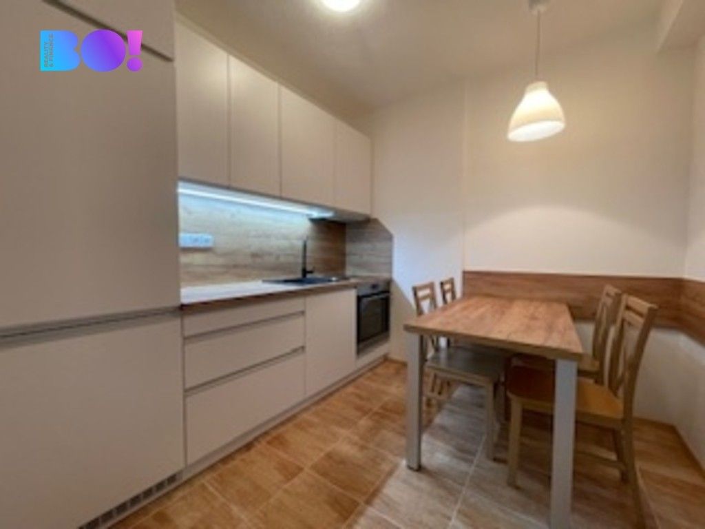 2+1, Všemina, 42 m²