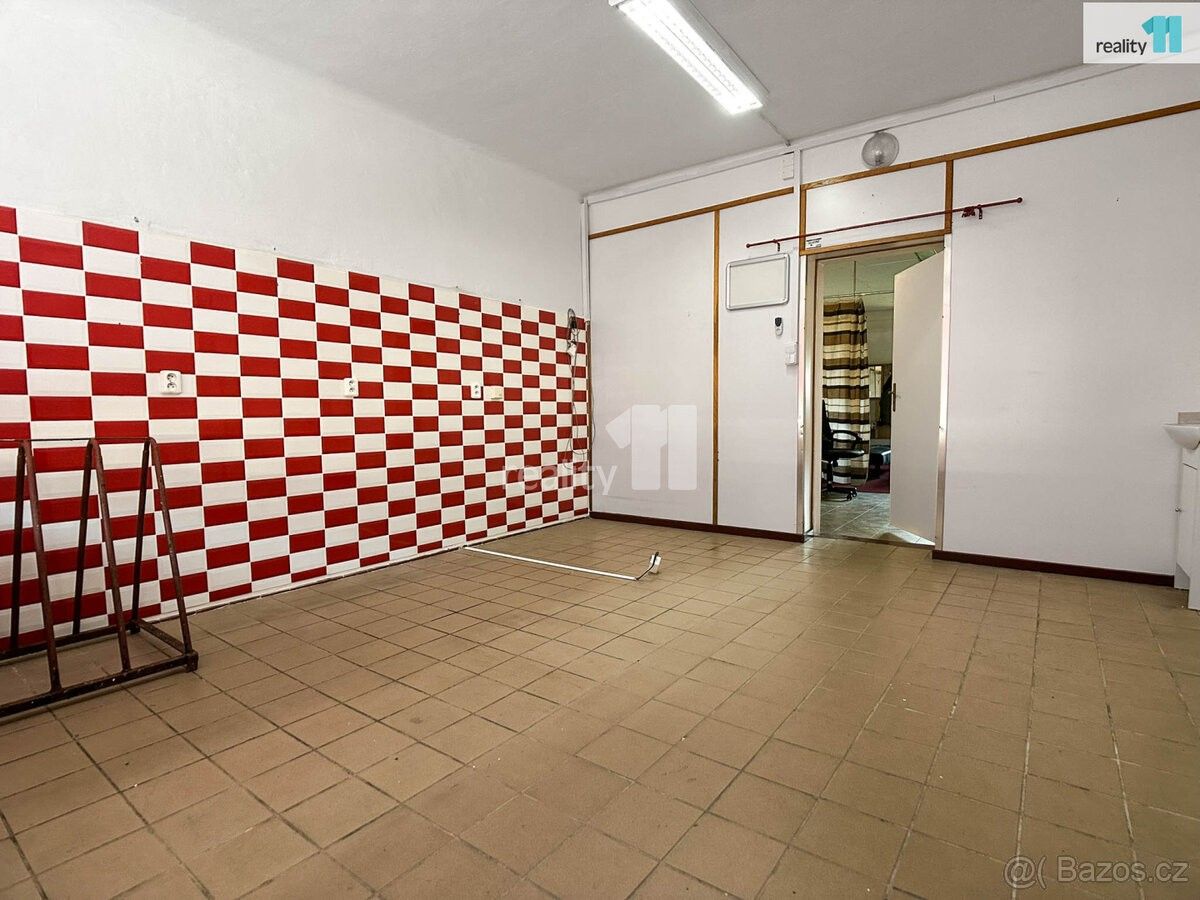 Nemovitost · Chvalčov, 768 72 - 4