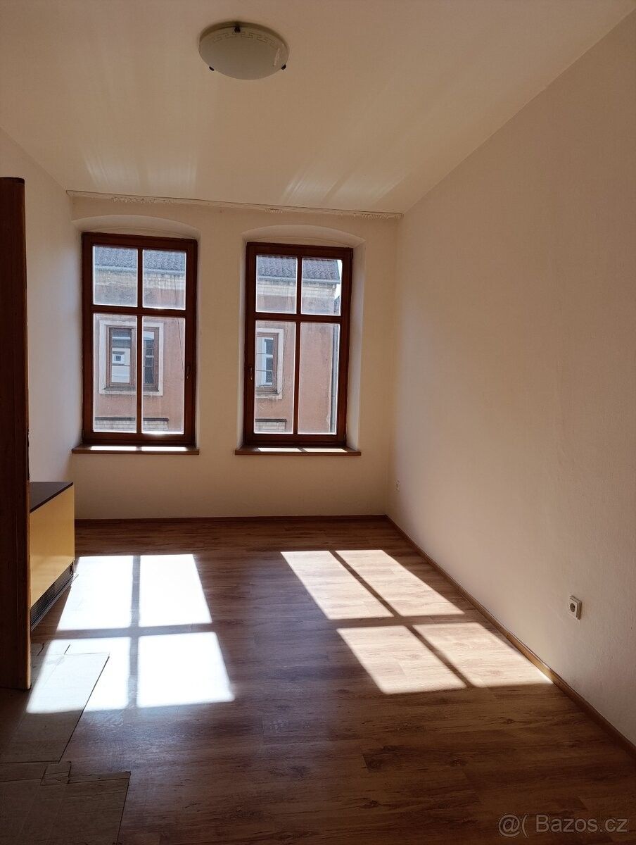 Pronájem byt - Broumov, 550 01