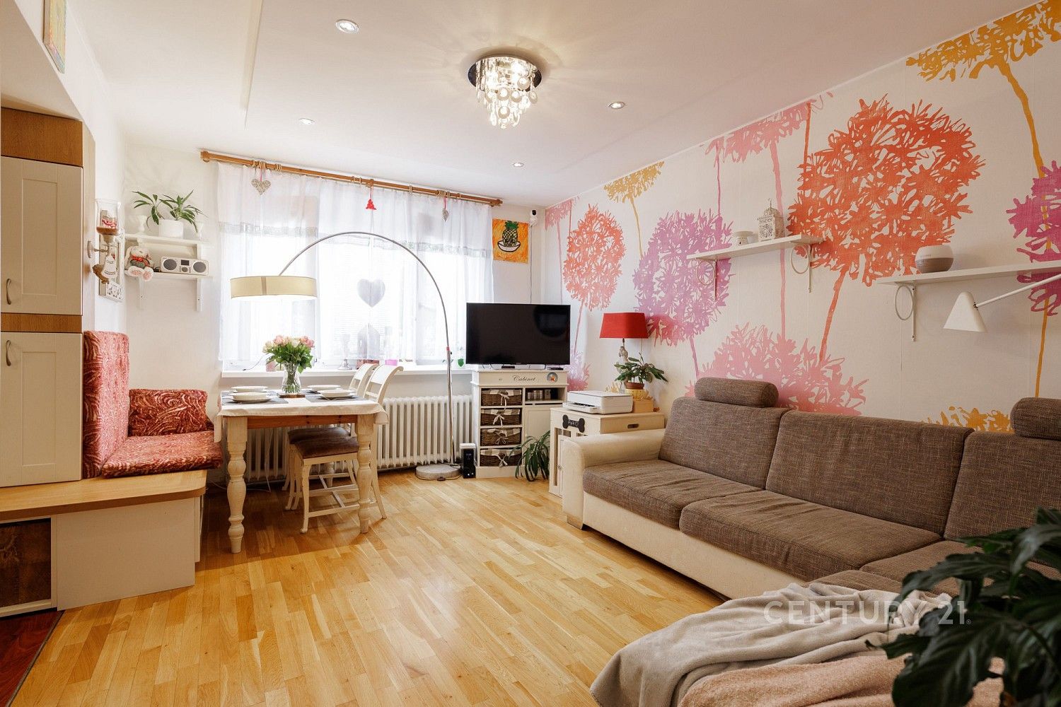 Prodej byt 3+kk - Na Šutce, Praha 8 - Troja, 68 m² - 5