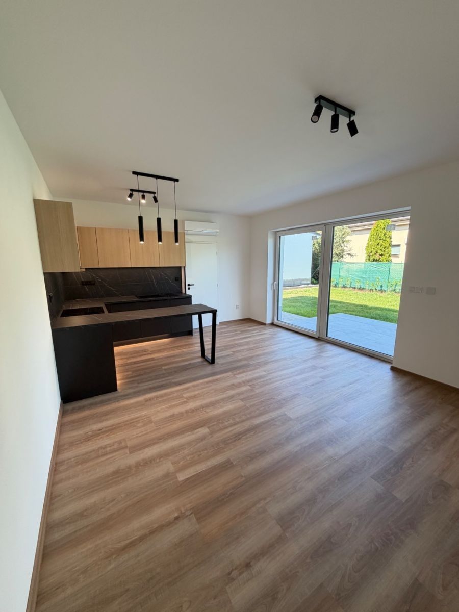 2+kk, Olšavní, Kunovice - Kunovice u Uherského Hradiště, Zlínský kraj, 45 m² - 2