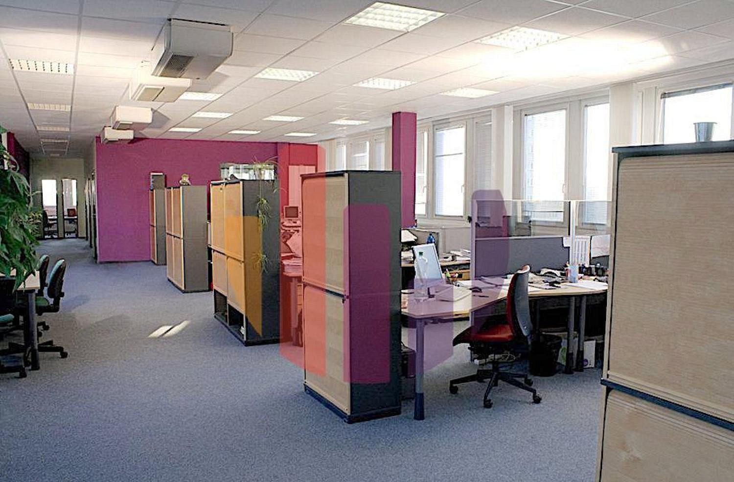 Obchodní prostory · 137 m² · Praha - Strašnice, okres Praha 10, Hlavní město Praha - 4