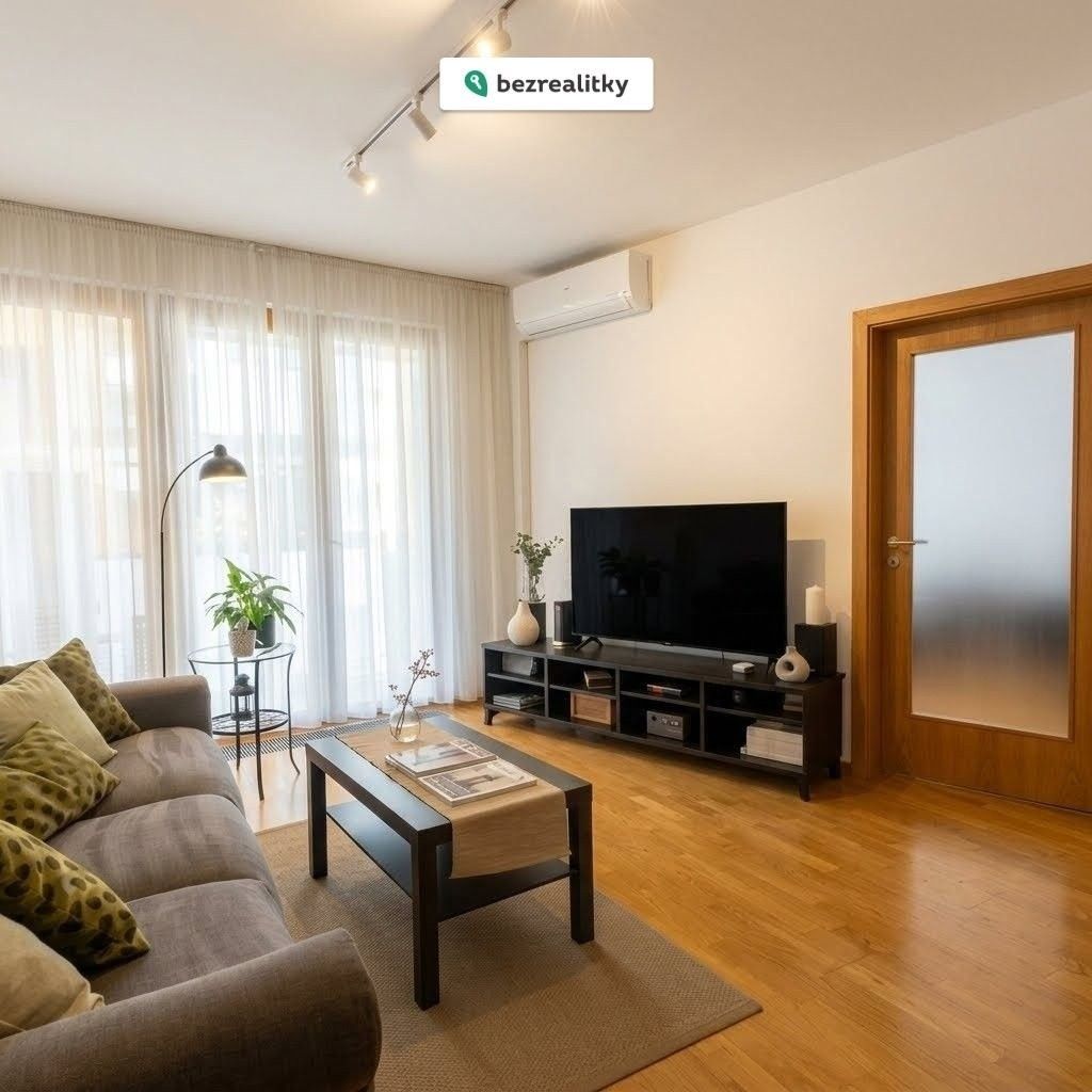 3+1, Kurta Konráda 2445, Praha Libeň, 76 m² - 1
