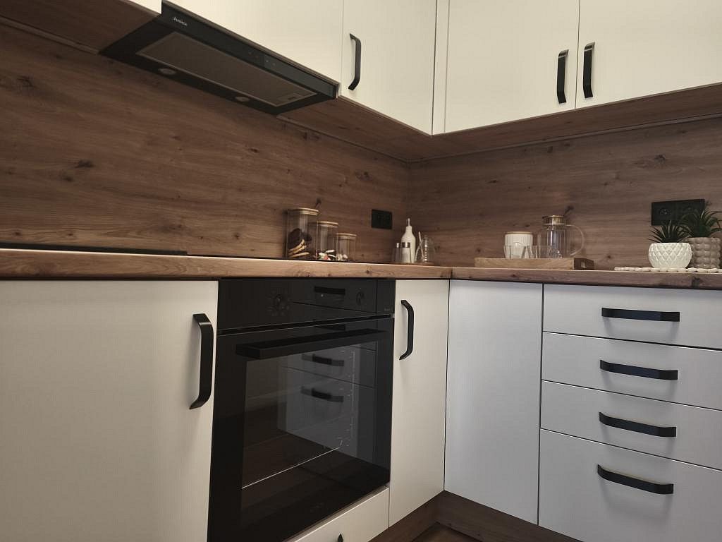2+kk, Rozmarýnová, Most, 49 m² - 2