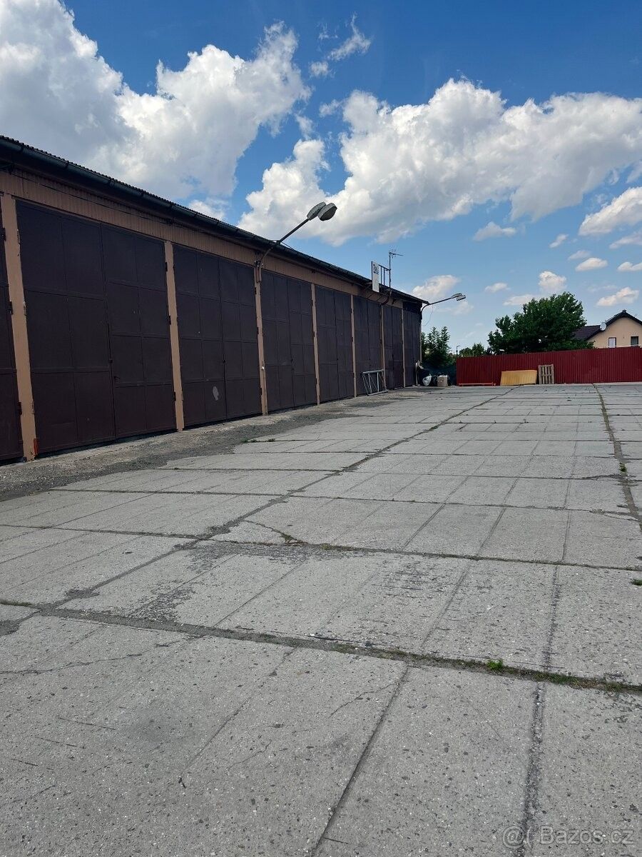 Sklady, Odolena Voda, 250 70